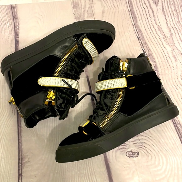 Giuseppe Zanotti Black Velvet with Stones High Tops EU Size 36 - Picture 3 of 14